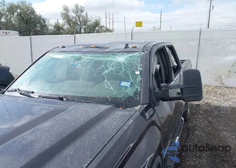 2015 GMC Sierra 2500Hd Sle from USA, damaged, VIN 1GT12YEG2FF179733